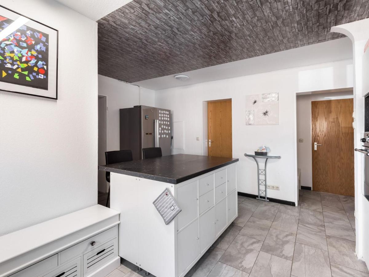 Comfortable apartment in Monschau-Höfen with private garden Alzen Exterior foto